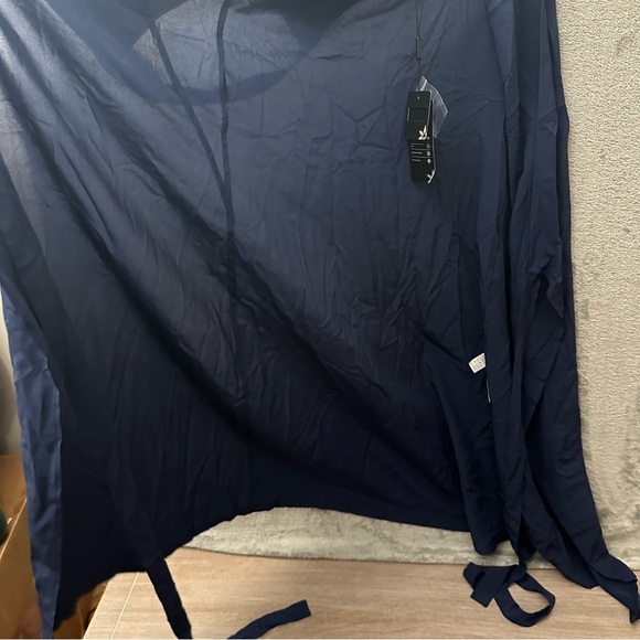 NWT Lily Silk Tie-Waist Wrap Dress in Navy- S - Picture 7 of 9